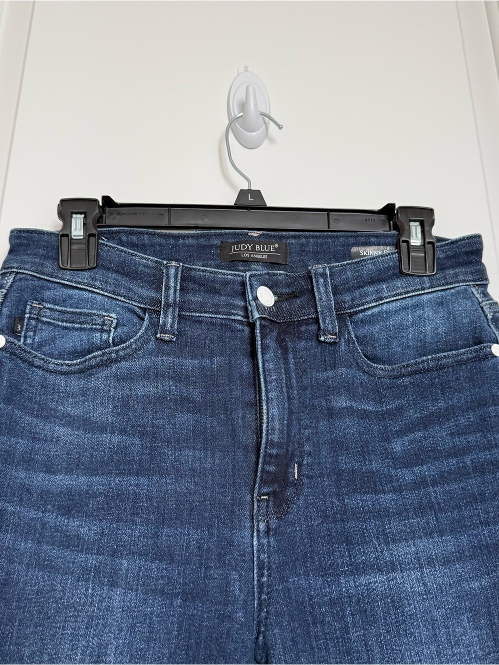 Judy Blue Women's Mid Rise Classic Crinkle Ankle Detail Skinny Jeans Size 7/28 - Picture 10 of 10